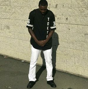 Meet your Posher, Derrick